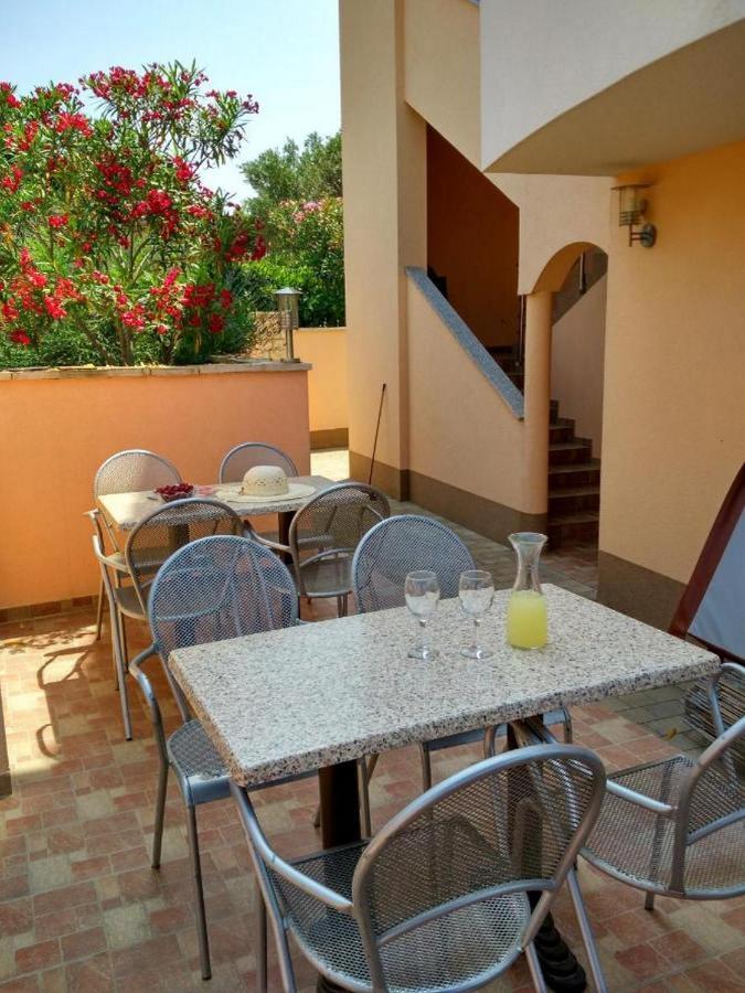 Apartments Vala Vinisce Exterior photo